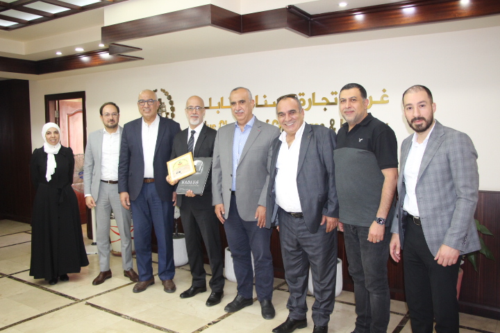 مجلس ادارة الغرفة يبحث آفاق التعاون مع السفير البرازيلي في فلسطين 29-9-2025